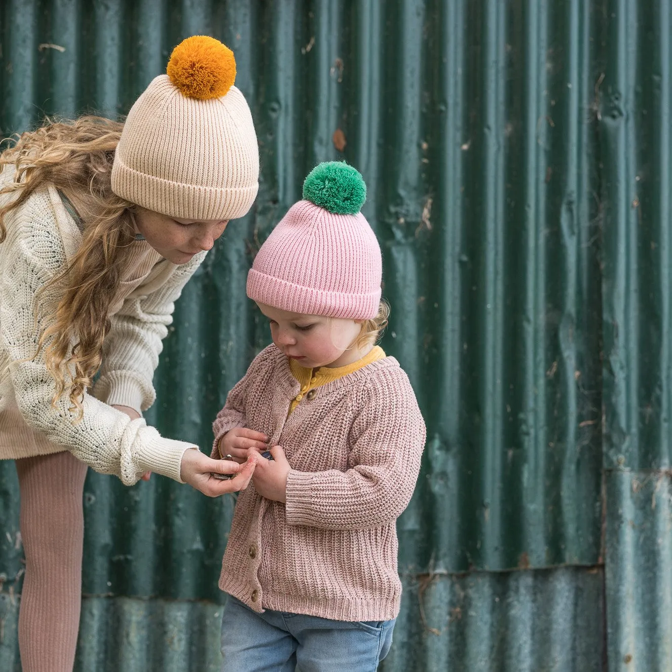 Acorn Kids: Oslo Merino Ribbed Beanie Pink and Green