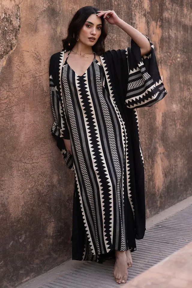 Anata Maxi Kimono - Black & White