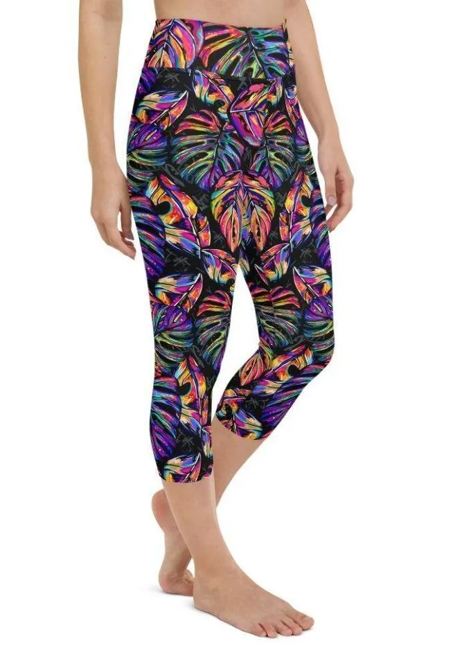 Artsy Tropical Yoga Capris