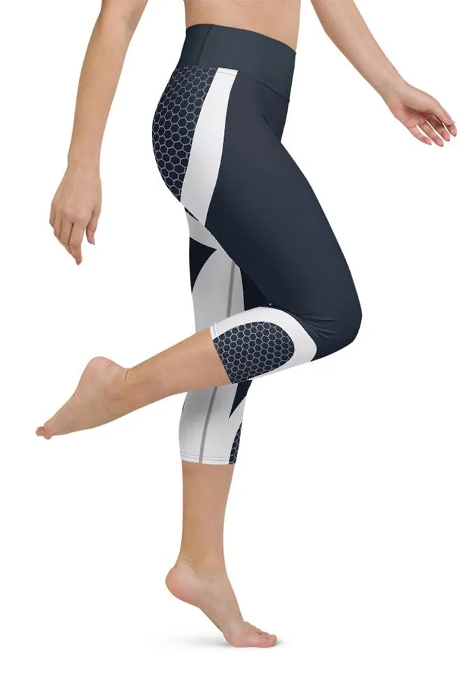 Beehive Geometric Yoga Capris Navy Blue