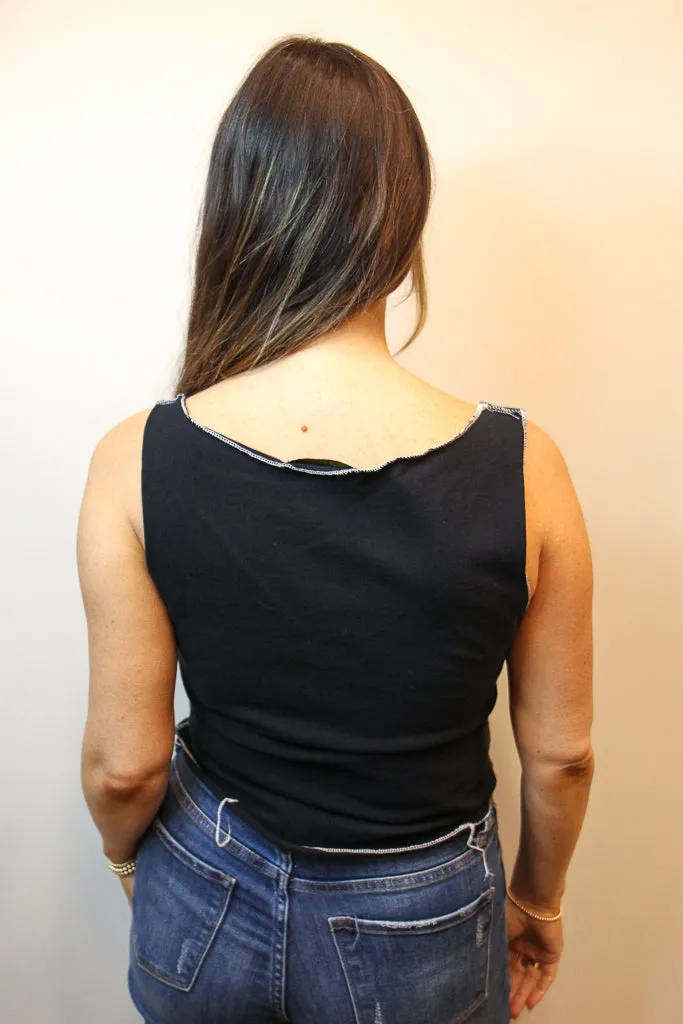 Biggie Scoop Neck Double Stitch Crop