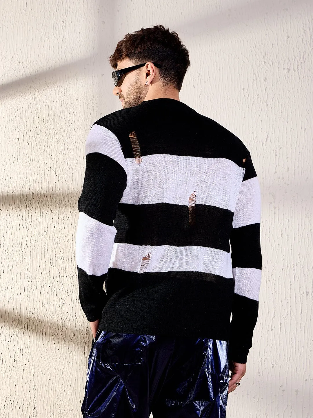 Black And White Damaged Striped Knitted Tshirt