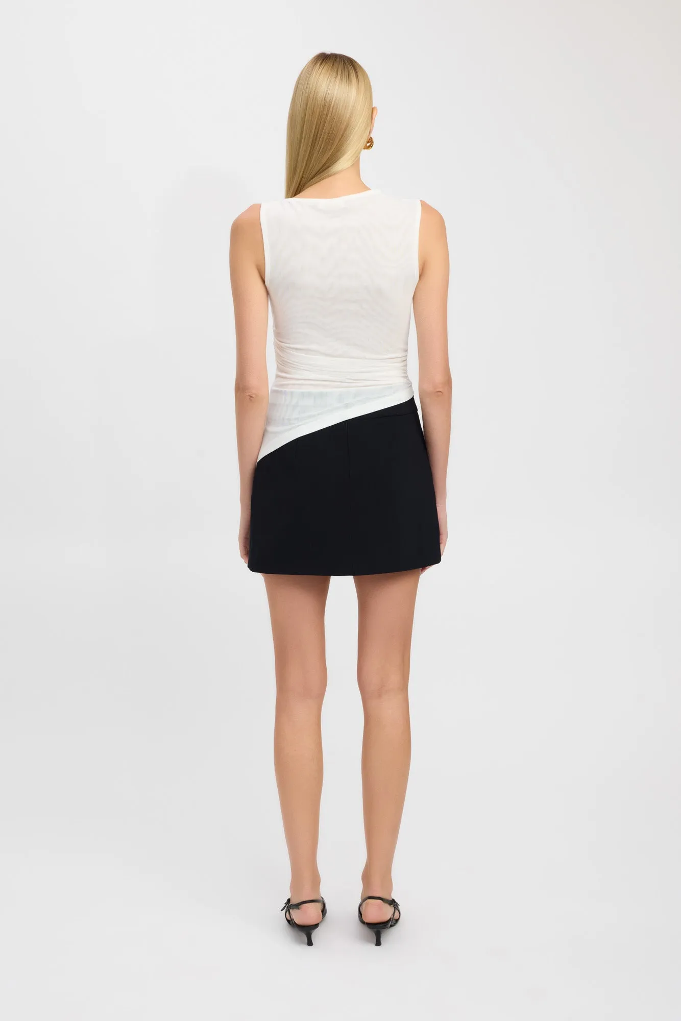 Bolt Asymmetric Top