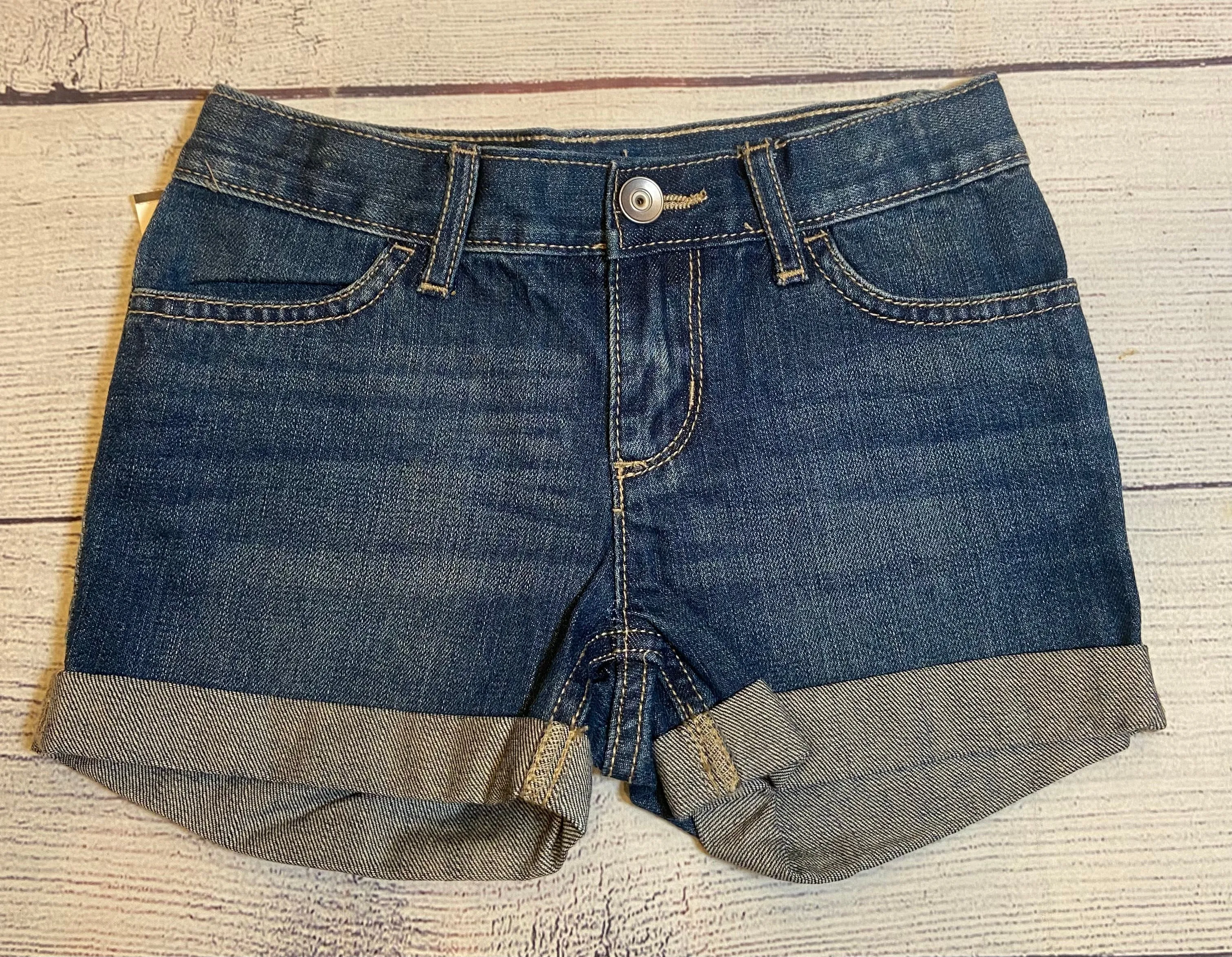 Children's Place Jean Shorts Girls size 6 NWT