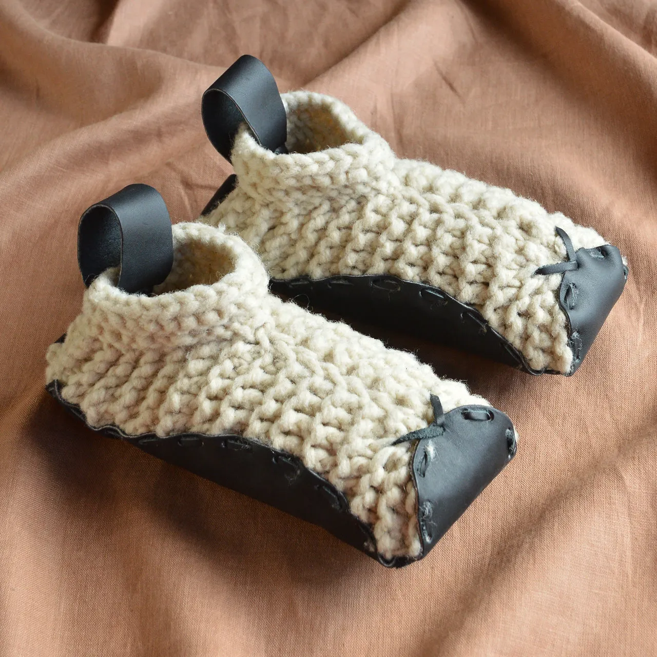 Chilote Slippers - Wool & Veg Tanned Leather - (Adults)