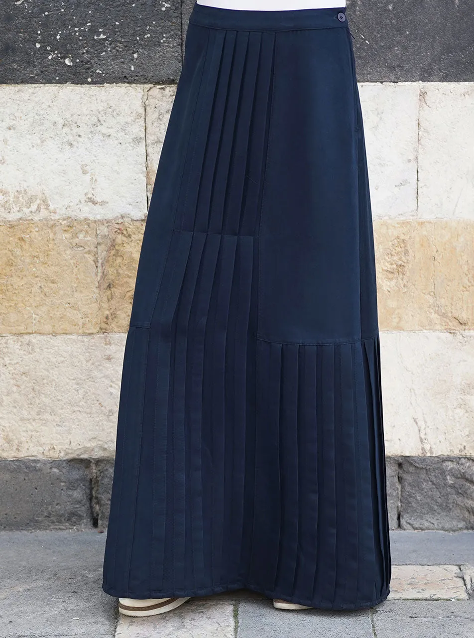 Creative Pleated Maxi Skirt