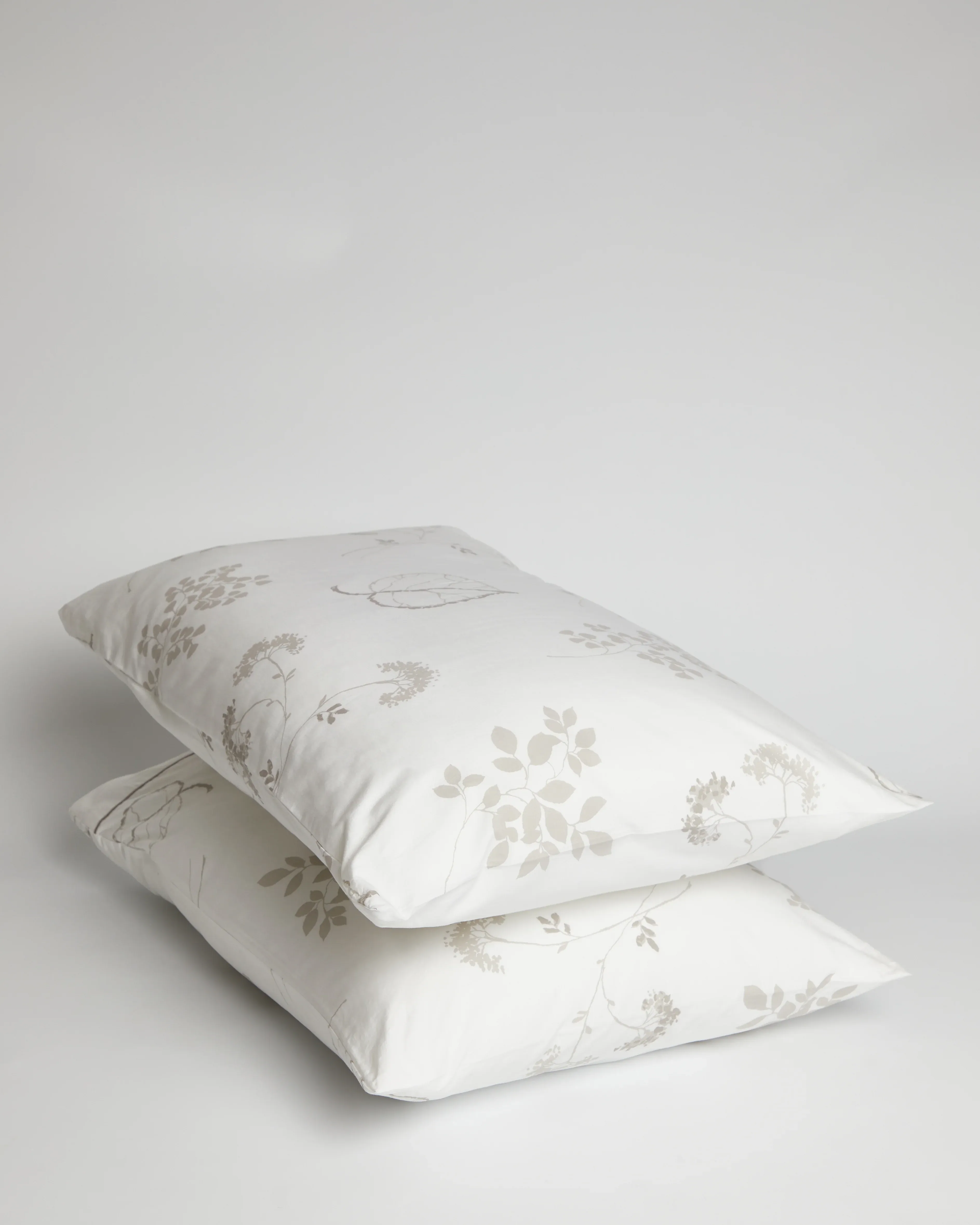 Foxford Mink Meadow Pillowcase Set