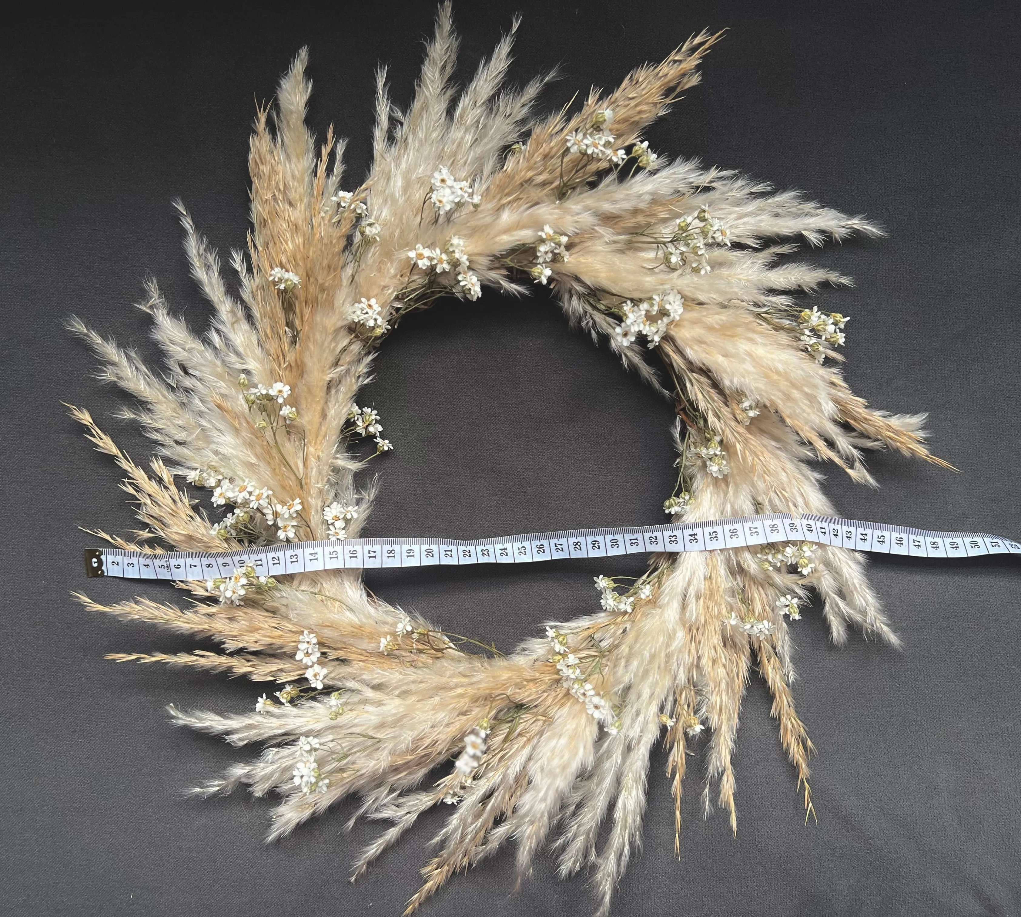 Pampas Door Wreath, Dried Daisy Wreath, Pampas and Daisy Wall Decor, Dried Flower Wreath Wild Look