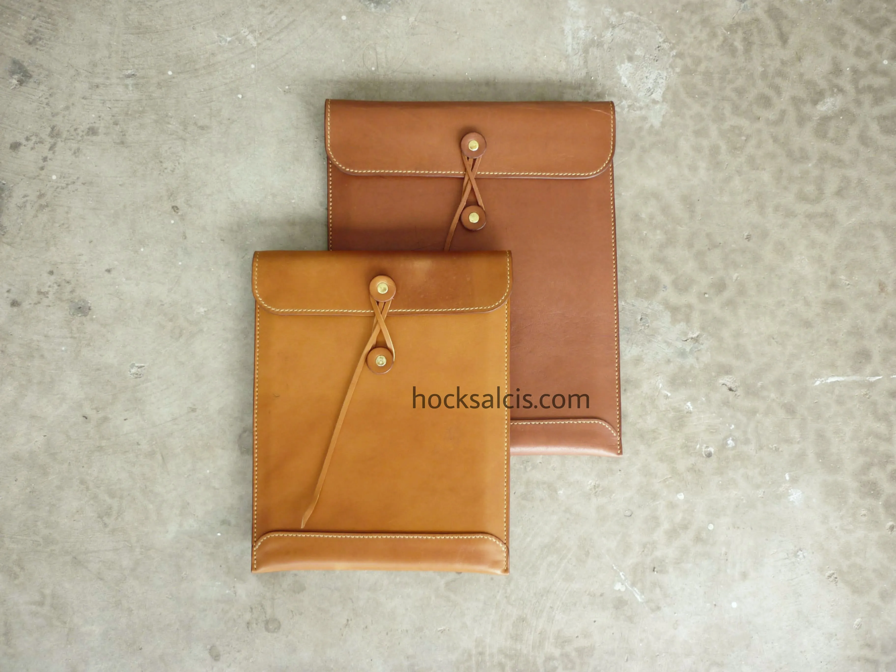 Personalised envelope string full grain genuine leather laptop tablet sleeve tan