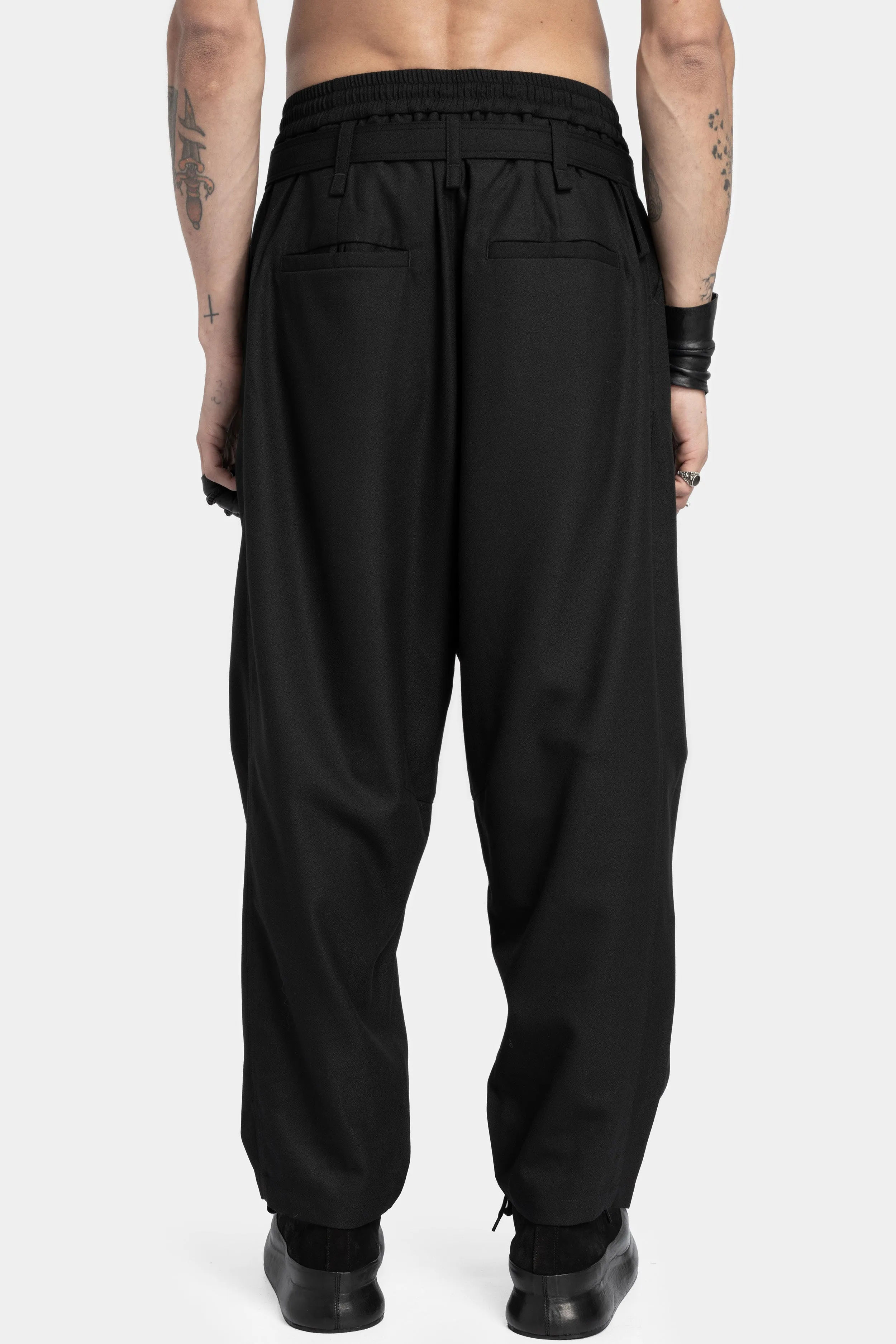 Pleated wide tapered wool pants