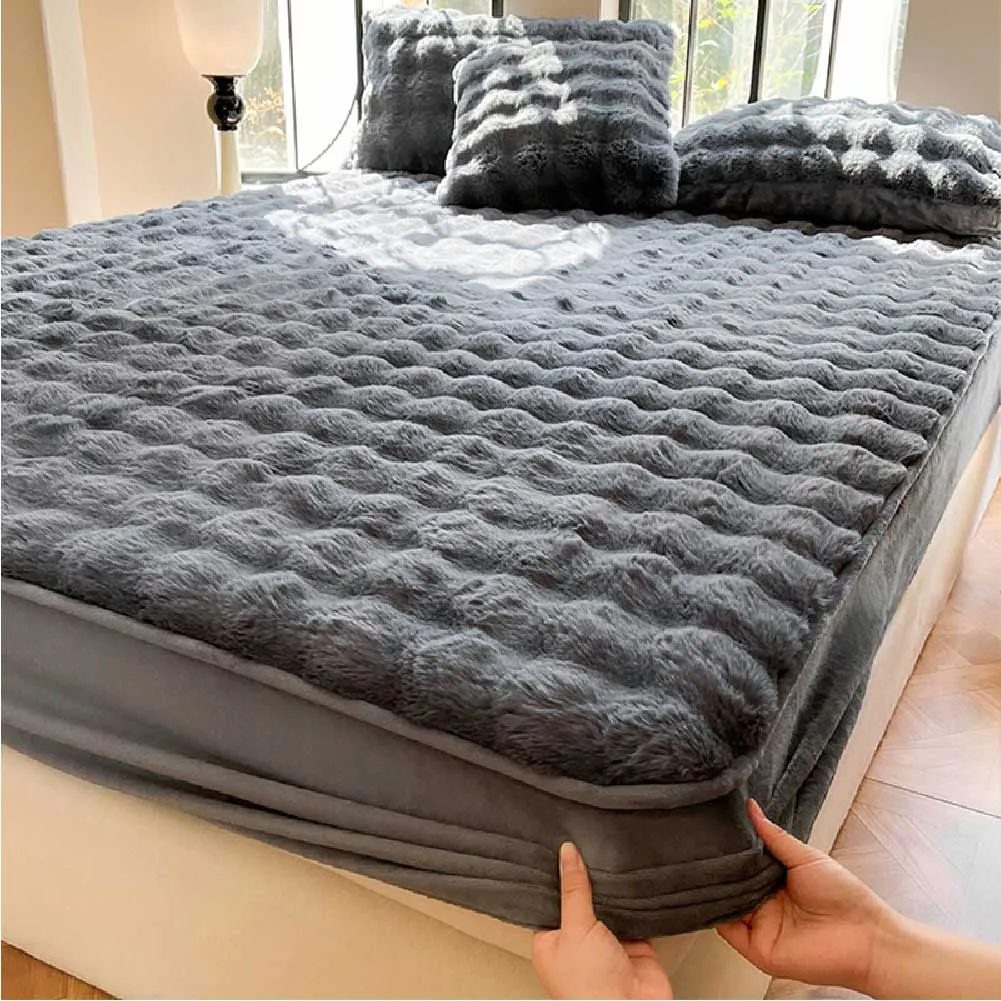 Plush Bubble Skin-Friendly Warm Fitted Sheet Mattress Cover