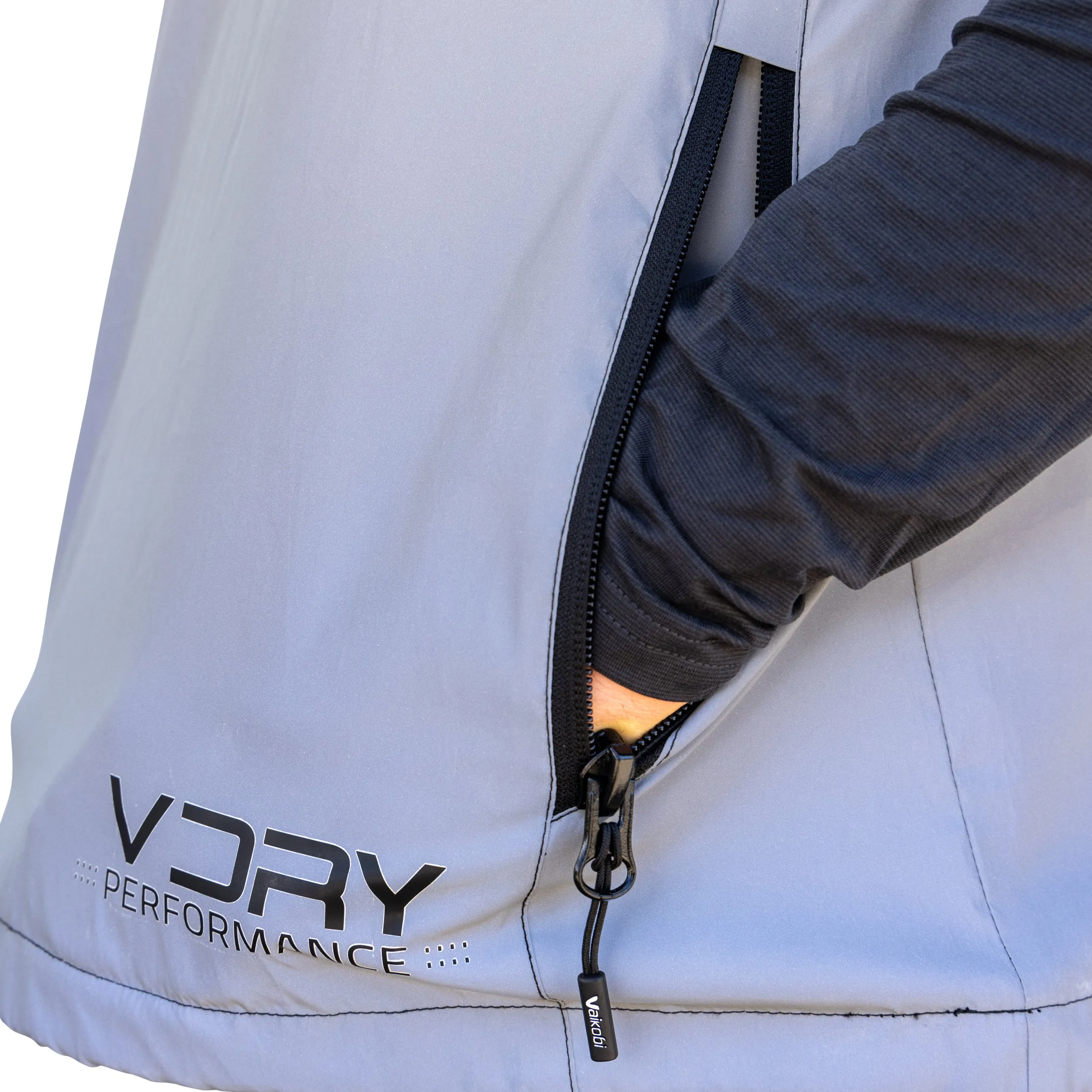 VDRY Lightweight Vest - Reflective Silver