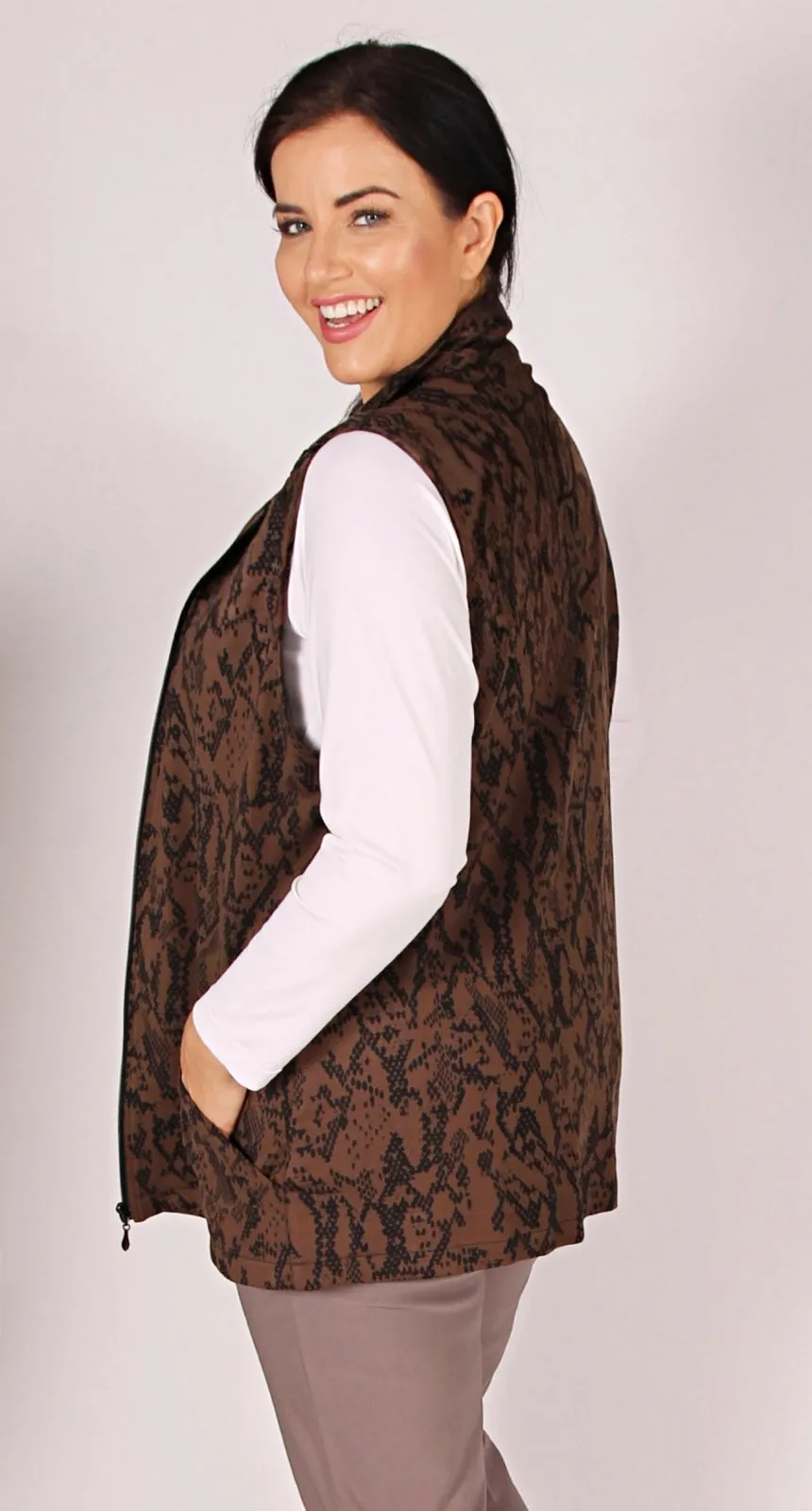 Zip Front Ponti Vest Black on Chocolate